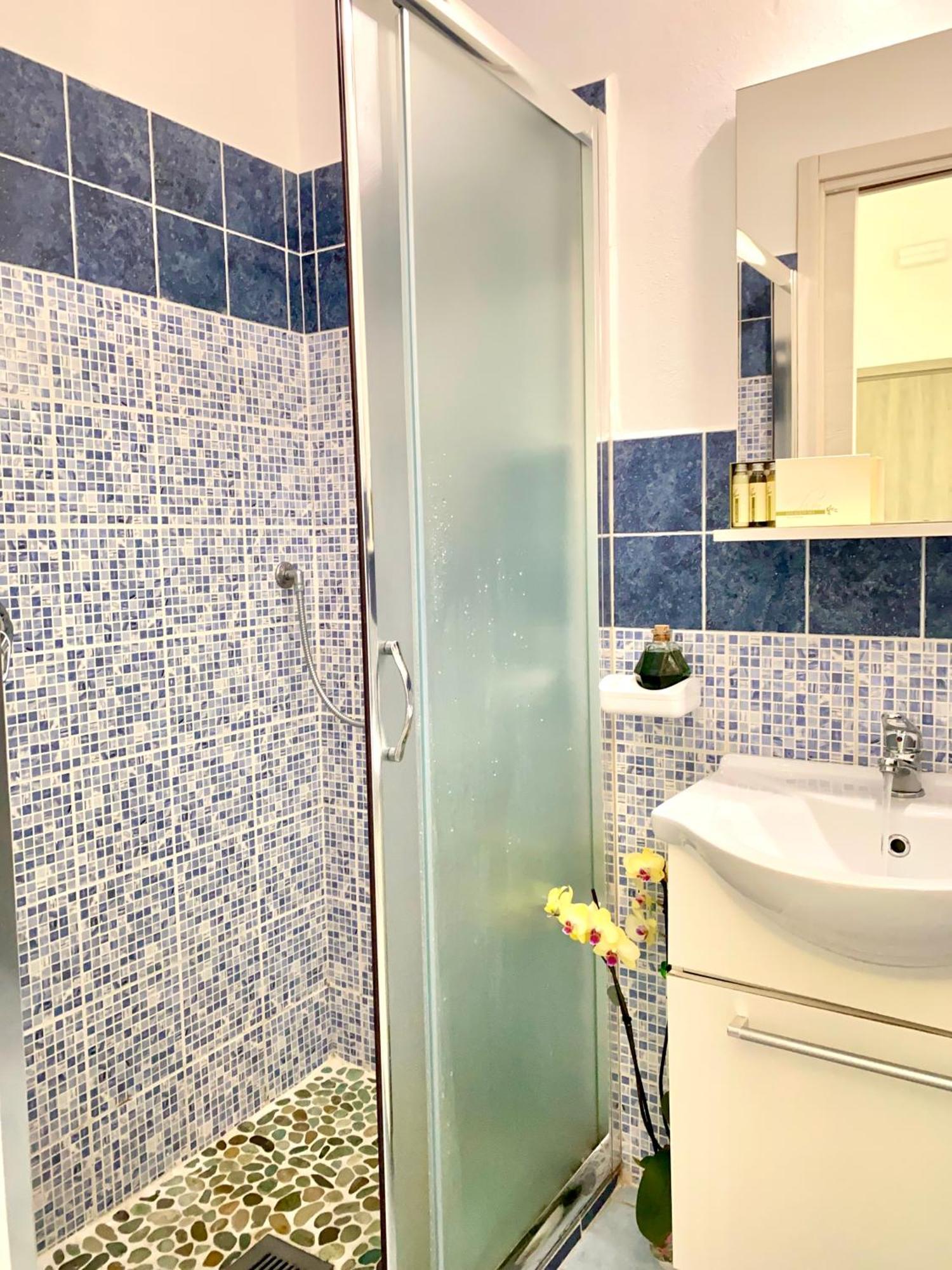 Villa Rocco Rooms Santa Teresa Gallura Kamer foto